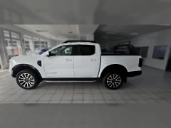 FORD RANGER DOUBLE CAB 3.0L V6 PLATINUM 4WD 10AT