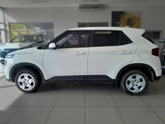 2022 Hyundai Venue 12 Motion Mt