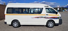 TOYOTA HIACE SES FIKILE 2.5D 16 SEATER