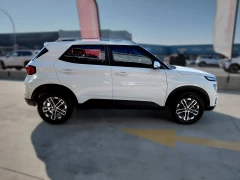 2023 HYUNDAI  VENUE 10 FLUID MT MY 22