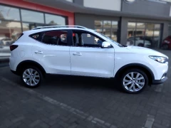 MG ZS 1.5 COMFORT A/T