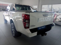 2023 Isuzu 3.0 Ddi E/cab Hr Lse A/t