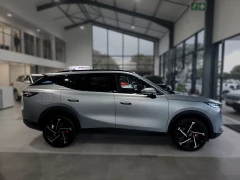 OMODA C7 SHS