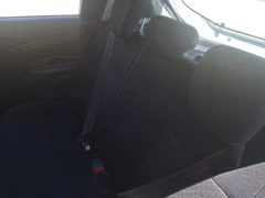 TOYOTA VITZ 10 MT 
