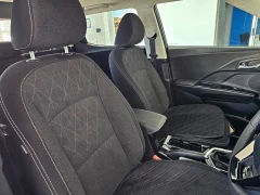 2025 Mahindra Xuv3x0 1.2t Ax5 Mt