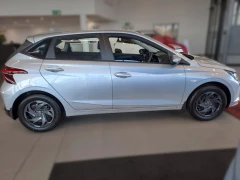 HYUNDAI I20 1.4 PREMIUM AT MY24