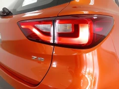 MG ZS 1.5 LUXURY A/T