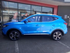 MG ZS 1.5 LUXURY A/T