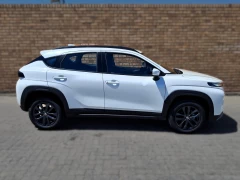TOYOTA  STARLET CROSS 15L XS AT