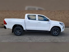 TOYOTA  HILUX DC 24 GD6 RB RAI 6MT