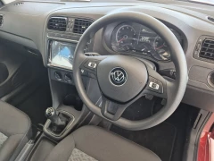 VOLKSWAGEN POLO VIVO 1.4 63KW LIFE