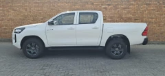 TOYOTA  HILUX DC 24GD6 4X4 RAI 6MT