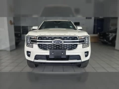 FORD EVEREST 30L V6 PLATINUM 4WD 10AT
