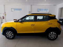 MAHINDRA XUV3X0 1.2T AX5 MT