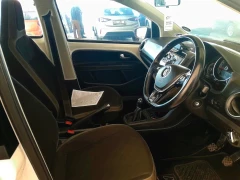 2017 Volkswagen Cross Up! 55kw 5-door