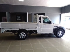 MAHINDRA PIK UP 22 MHAWK SC 4X2 MT S4 DROPSIDE AC