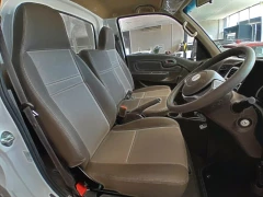 HYUNDAI H100 BAKKIE 2.6 SKD DECK F/L