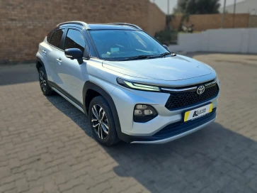 2025 Toyota Starlet Cross 15L XR AT