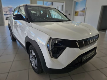 Mahindra Xuv3x0 1.2t Mx3 Mt