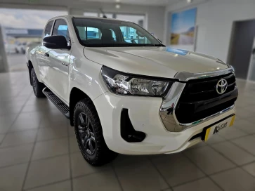 2023 Toyota Hilux Extra Cab 2.4 GD-6 RB RAIDER 6AT