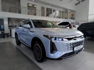 Omoda C9 Shs Phev