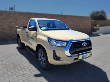 2026 Toyota  Hilux Sc 24gd6 Rb Rai At