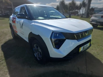 2026 Mahindra Xuv3x0 1.2t Mx2 Mt