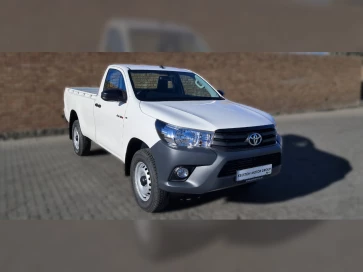 2025 Toyota  Hilux SC 24GD6 4X4 SR 6MT