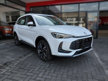 Mg Zs Pro 1.5t Luxury A/t