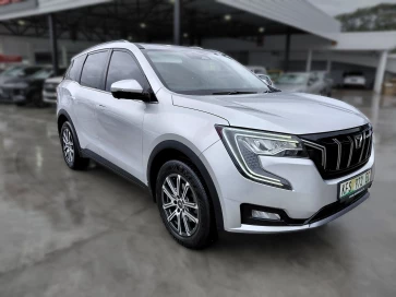 2023 Mahindra XUV 700 20 AX7L AT