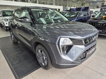 Mahindra Xuv3x0 1.2t Mx2 At