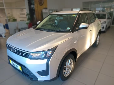 2022 Mahindra Xuv 300 W6 12t