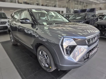 2025 Mahindra Xuv3x0 1.2t Mx2 Mt