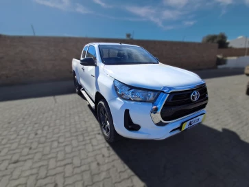 2024 Toyota Hilux Extra Cab 2.4 GD-6 RB RAI 6MT