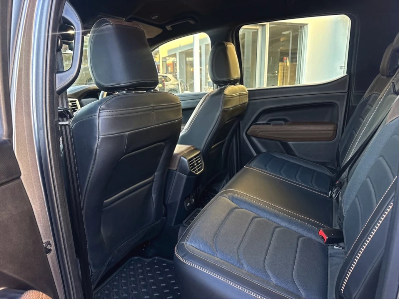 VOLKSWAGEN AMAROK DOUBLE CAB PAN AMERICANA 2.3 TSI 4MOT 222KW AUTO