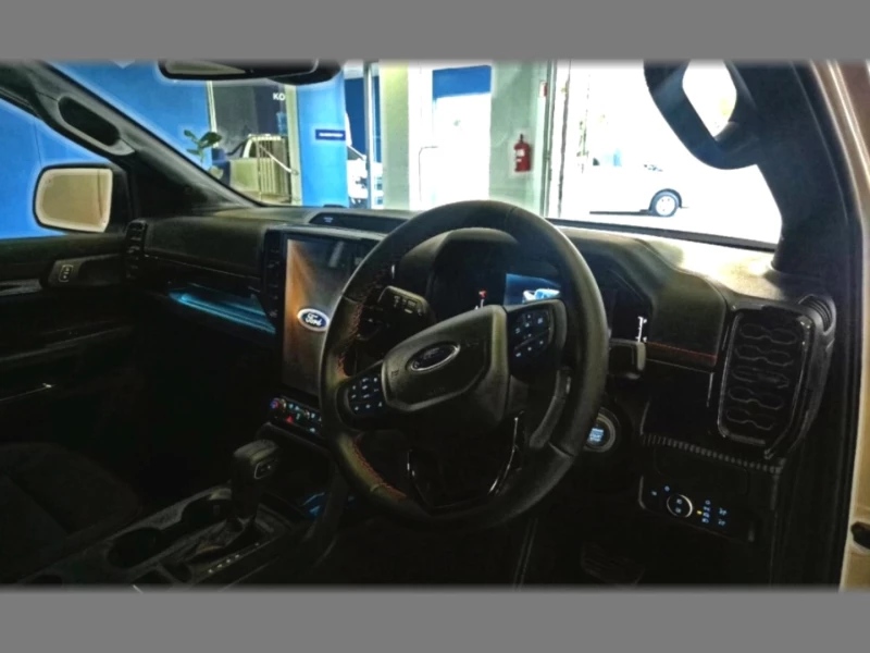 FORD RANGER DOUBLE CAB 2.3L WILDTRAK 4X2 10AT
