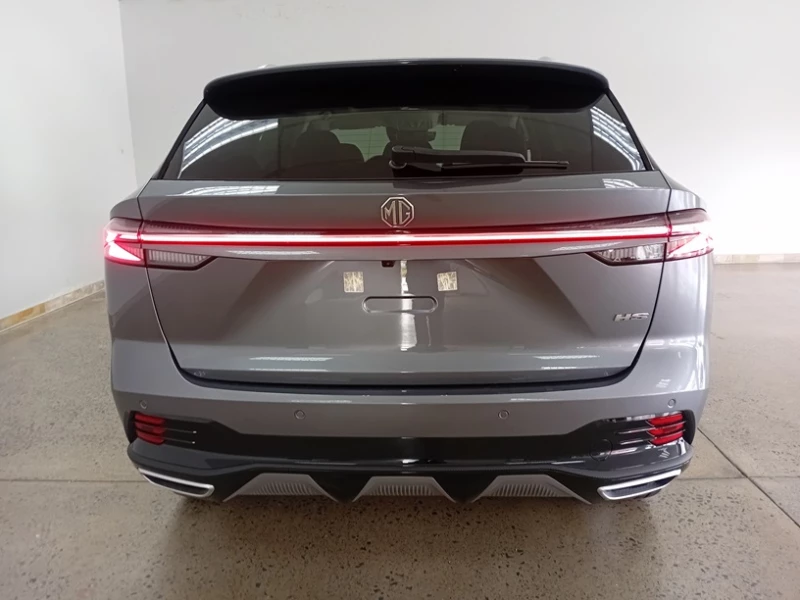 MG HS LUXURY 1.5T A/T