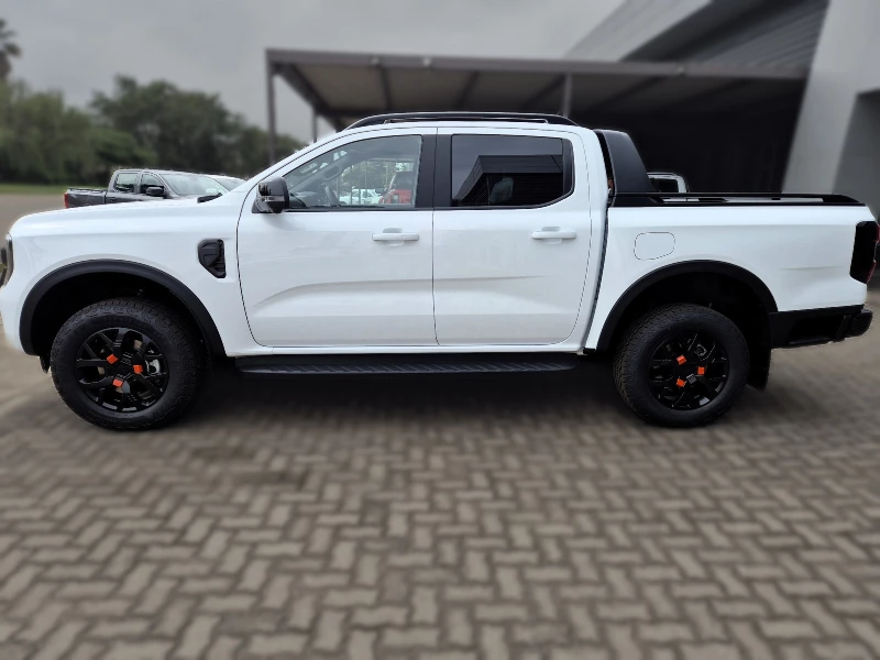 FORD RANGER DOUBLE CAB 2.3L WILDTRAK 4X2 10AT