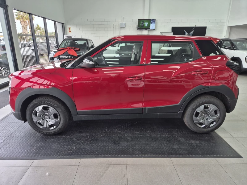 MAHINDRA XUV3X0 1.2T MX2 MT