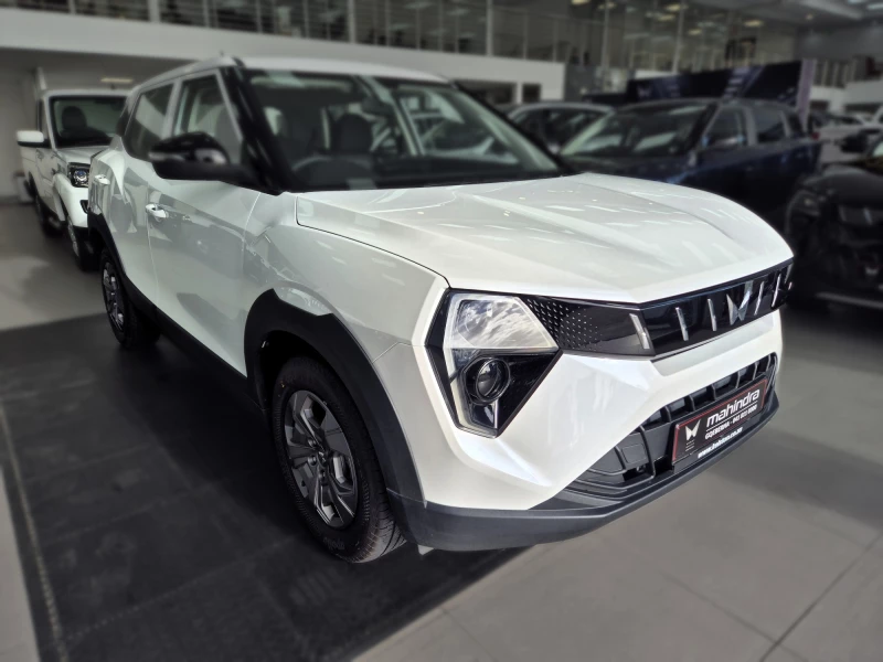MAHINDRA XUV3X0 1.2T MX2 MT