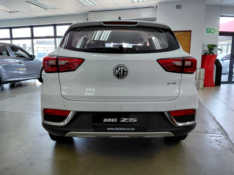 MG ZS 1.5 LUXURY A/T