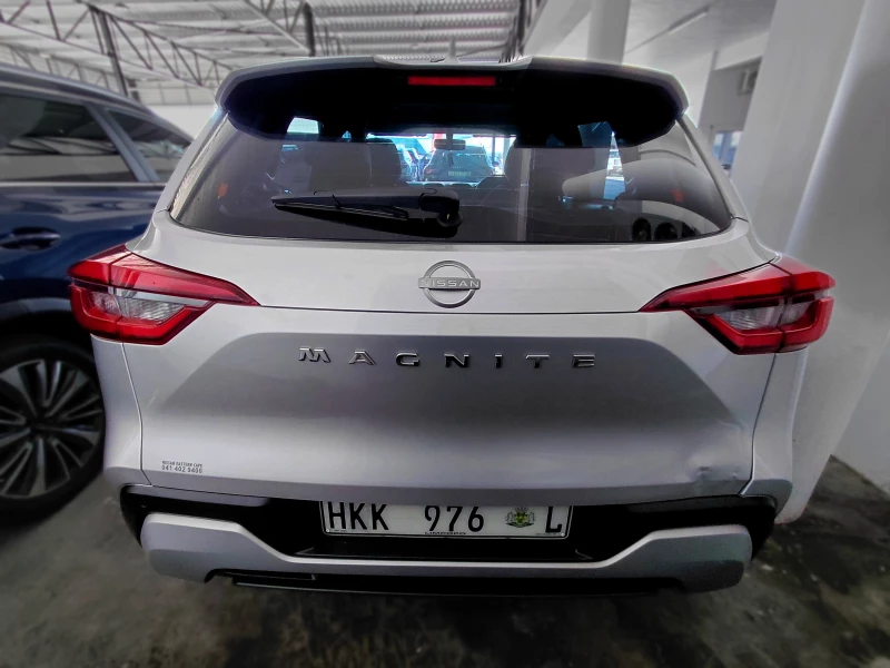 2025 Nissan Magnite 10 Visia