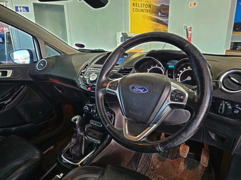 2017 Ford 1.0 Ecoboost Titanium 5mt 5 Door