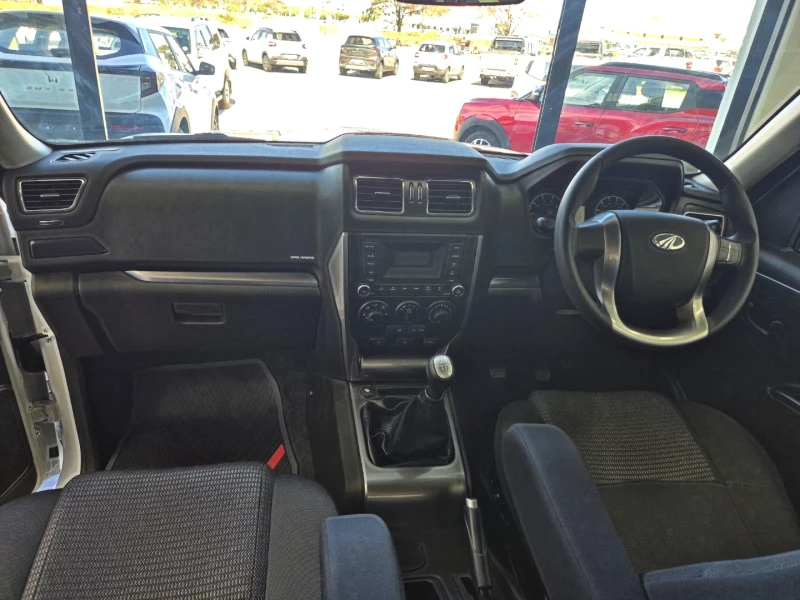 MAHINDRA PICK UP 2.2 MHAWK DC 4X2 S6 KAROO REFRESH