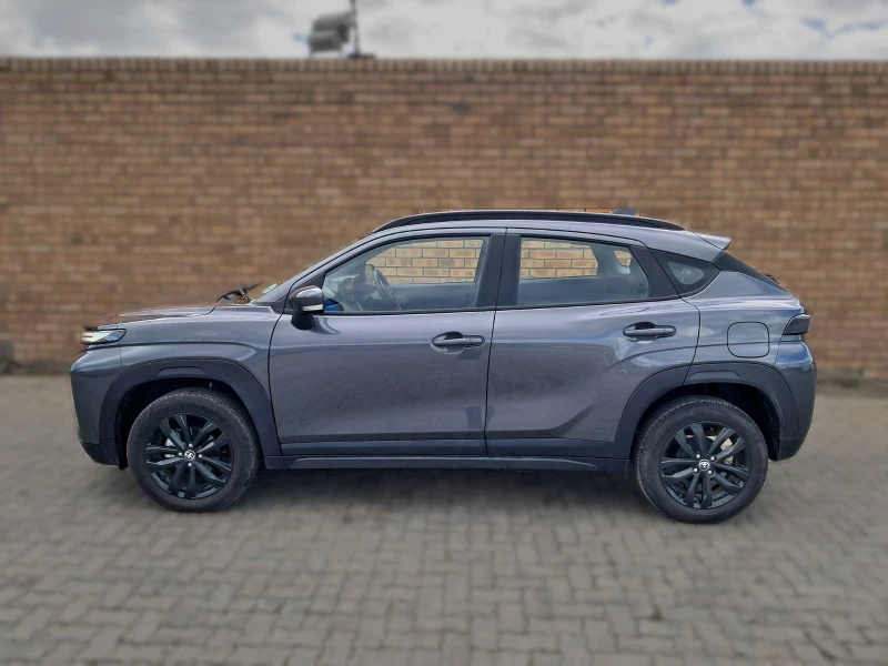 2025 Toyota Starlet Cross 15l Xs At
