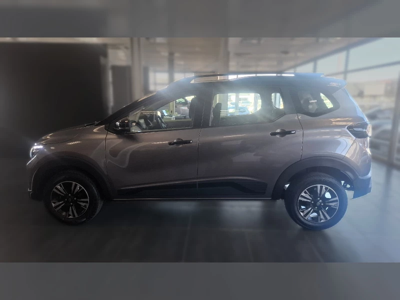 RENAULT TRIBER 1.0L ICONIC