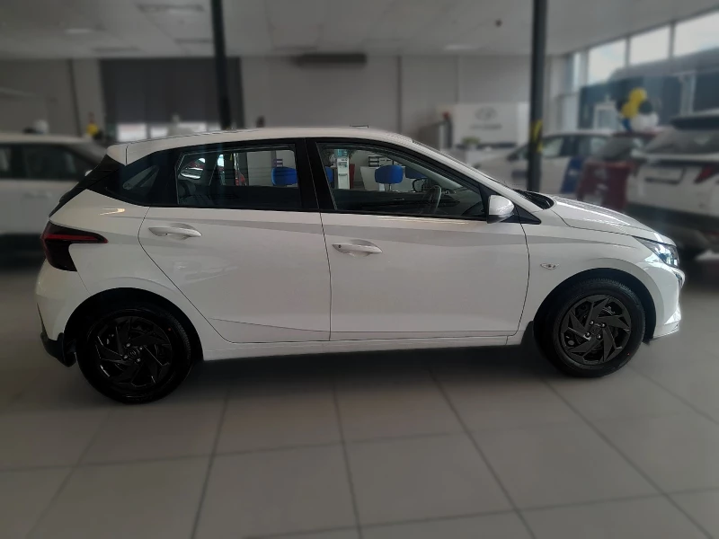 HYUNDAI I20 1.4 PREMIUM AT MY24