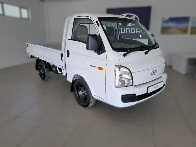 HYUNDAI H100 BAKKIE 2.6 SKD AC DECK F/L
