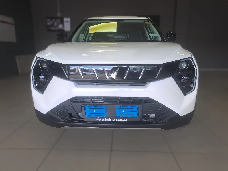 MAHINDRA XUV3X0 1.2T MX3 AT