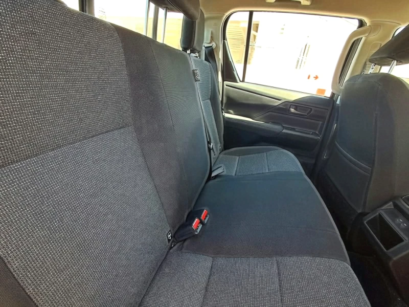 TOYOTA  HILUX DC 28 GD6 RB RAI AT